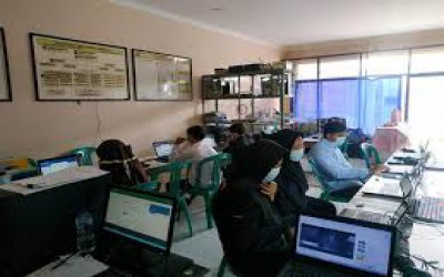 Kursus Komputer: Keterampilan Digital untuk Era Modern